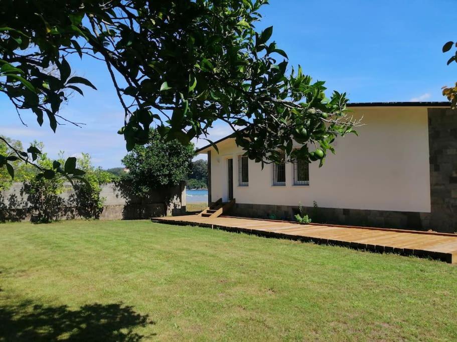 O Pedrido Beach House Bergondo Buitenkant foto